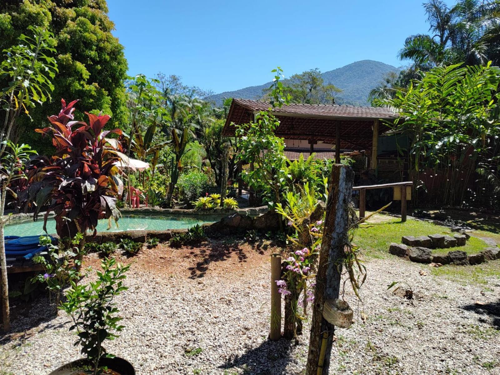 Casa Ubatumirim Chales Ubatuba Exterior photo