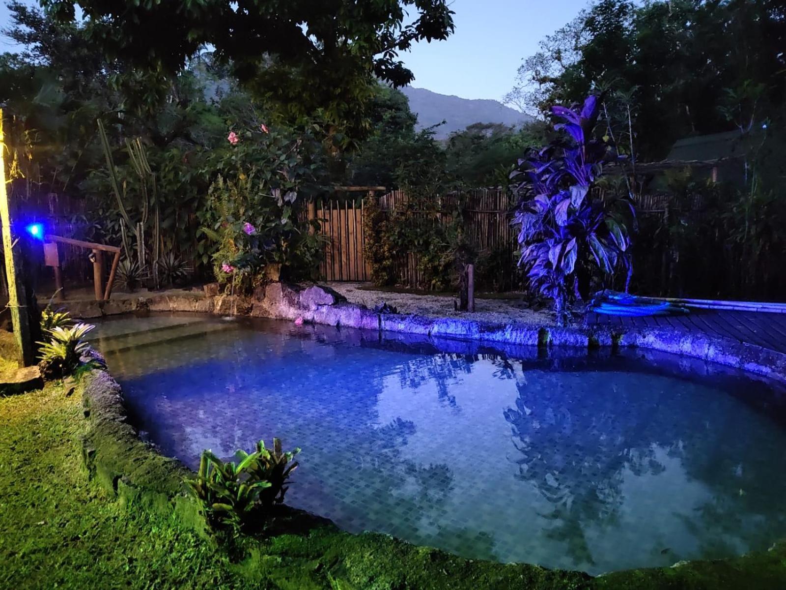 Casa Ubatumirim Chales Ubatuba Exterior photo